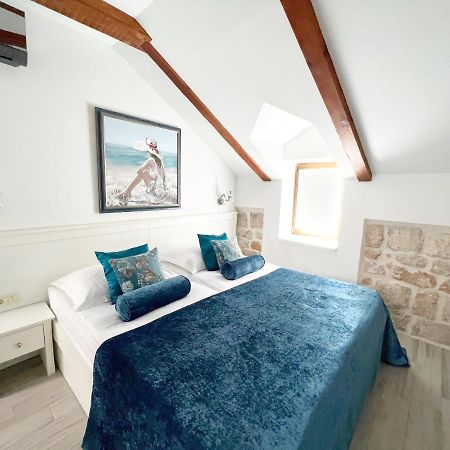 Bed&Breakfast Sorgo Palace 스톤 외부 사진