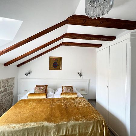 Bed&Breakfast Sorgo Palace 스톤 객실 사진