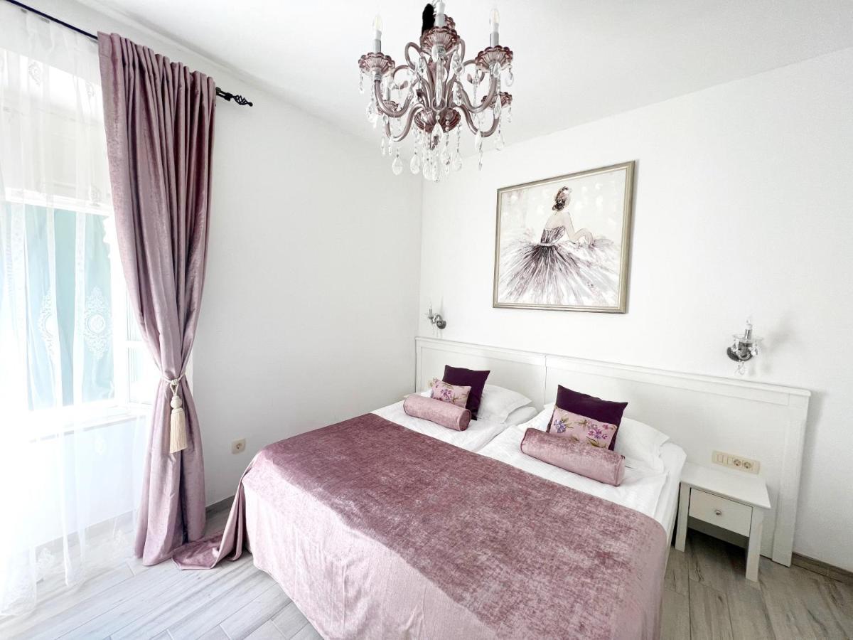 Bed&Breakfast Sorgo Palace 스톤 외부 사진