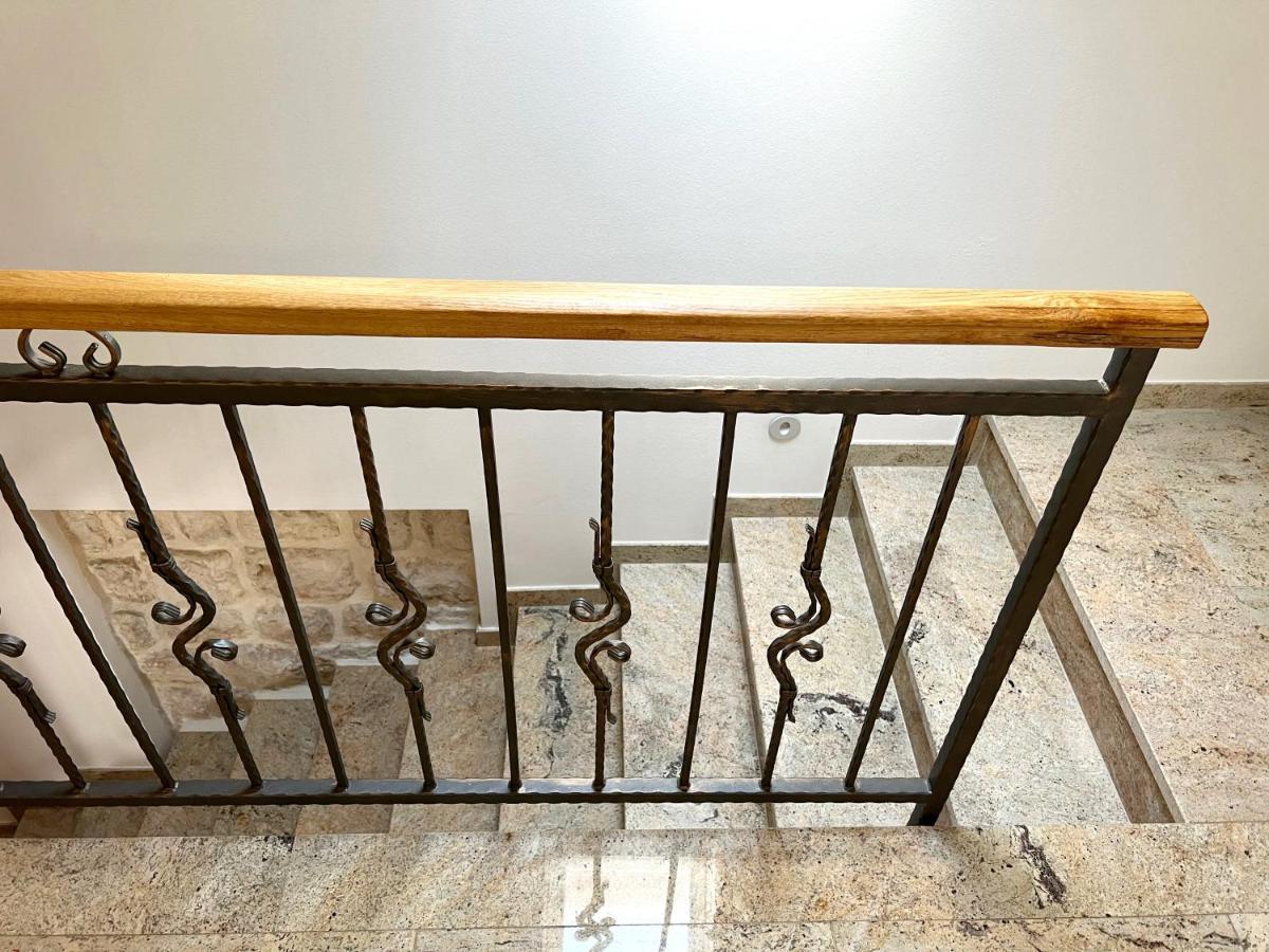 Bed&Breakfast Sorgo Palace 스톤 외부 사진