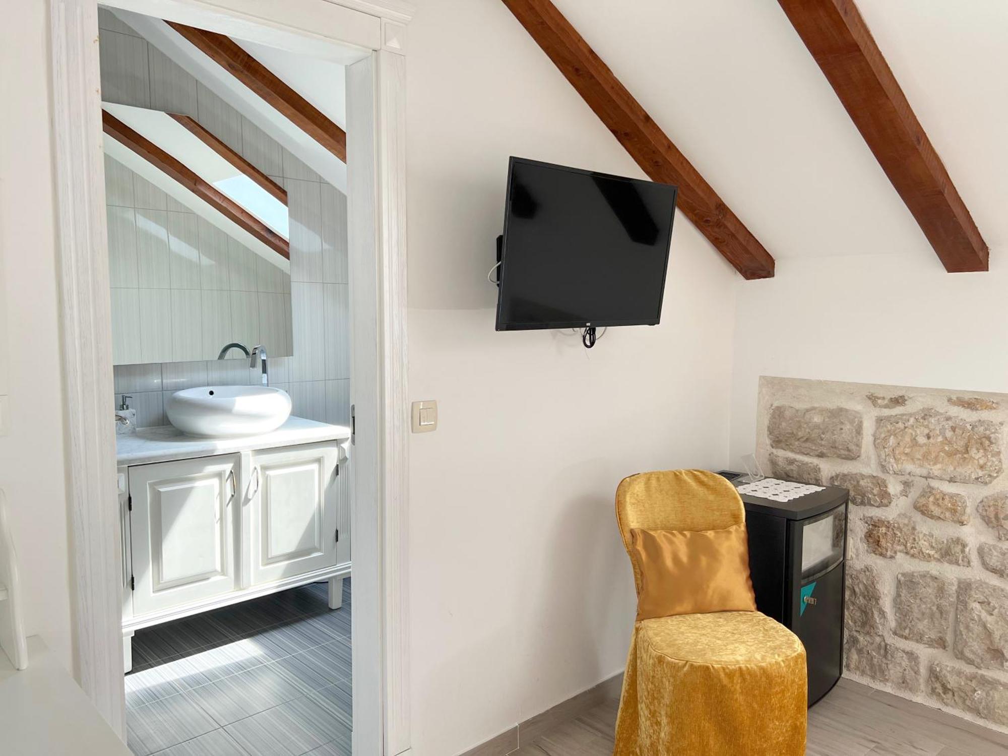 Bed&Breakfast Sorgo Palace 스톤 객실 사진